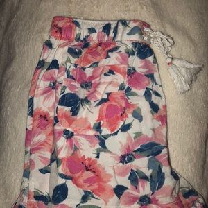 Abercrombie kids floral shorts!